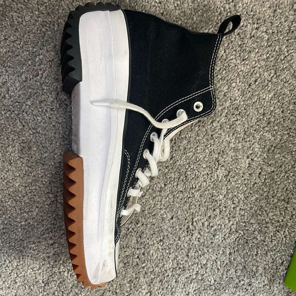 Black Converse Run Star Hike Platform